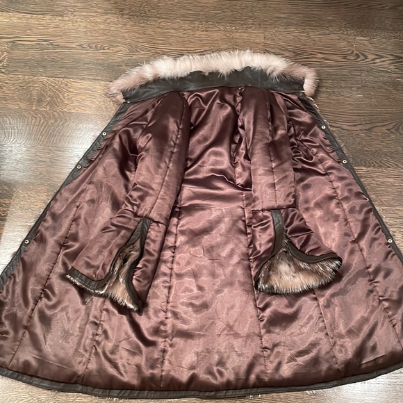 Fox fur jacket. - Picture 7 of 7